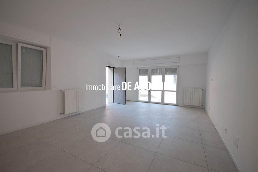 Bilocale in Via Mottarone 8 — foto 9 di 16