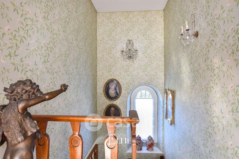 Villa in Via XX Settembre — foto 16 di 50