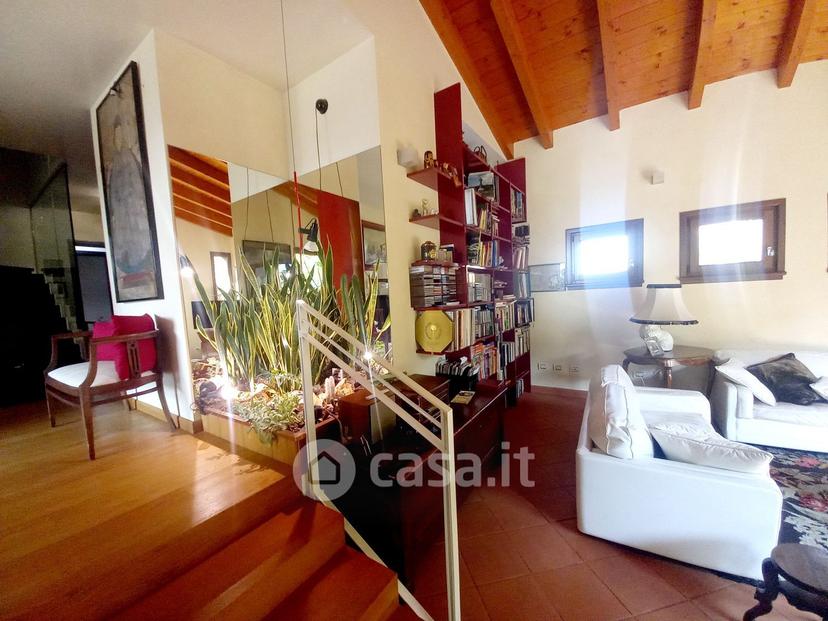 Villa in Via Papa Giovanni Paolo II 15 — foto 49 di 104