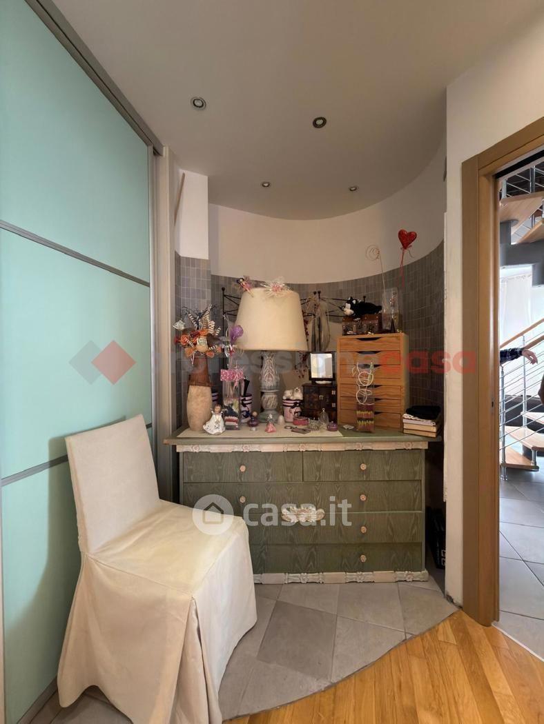 Appartamento in Via di Caliano — foto 11 di 48