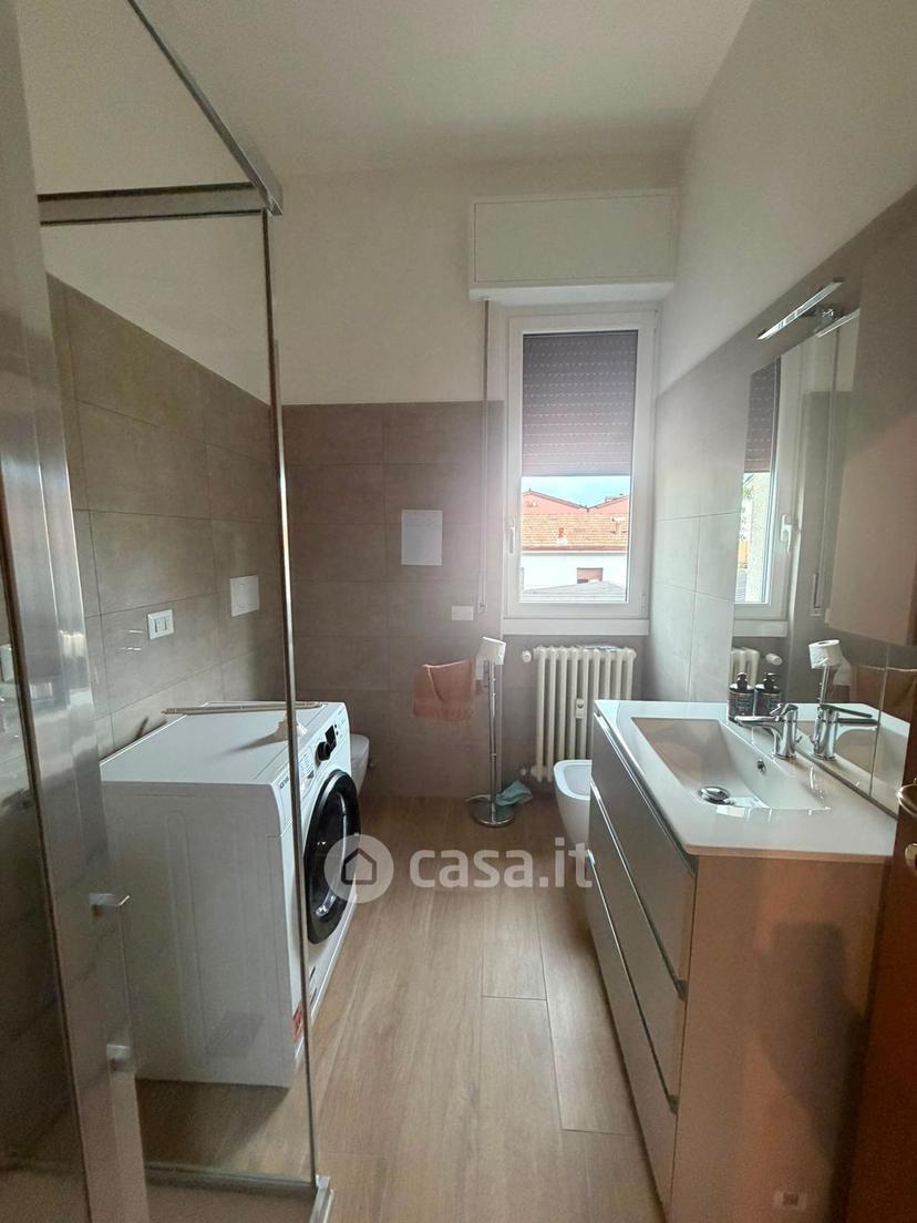 Stanza in Via Giovanni Battista Viotti 4 — foto 9 di 14