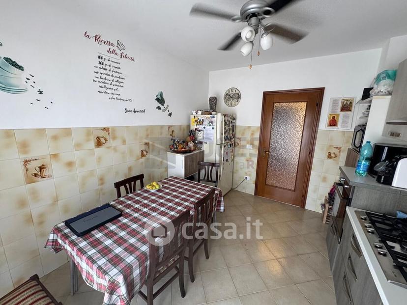 Quadrilocale in Via Dante Alighieri — foto 15 di 38