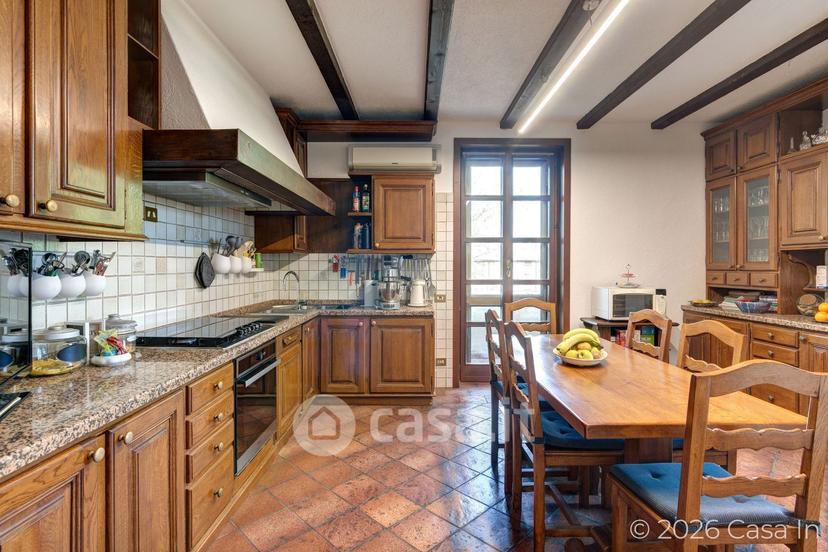 Appartamento in Via della Pace 38 — foto 24 di 28