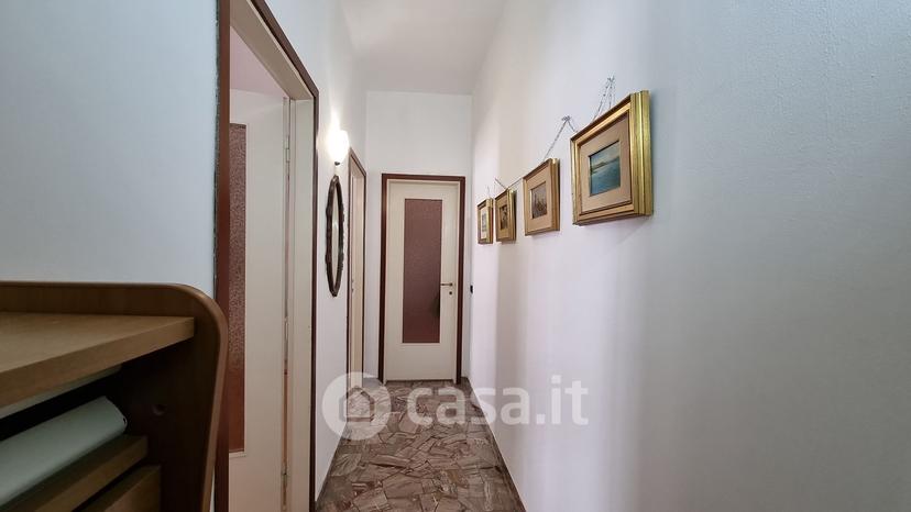 Trilocale in Via San Giovanni Bosco — foto 13 di 37