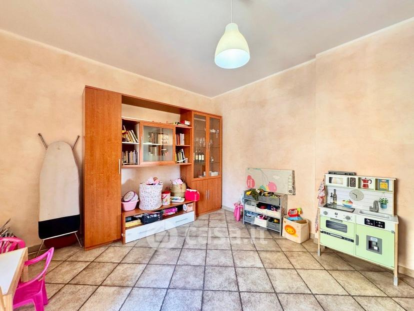 Trilocale in Via Cantalupo 50 — foto 17 di 39