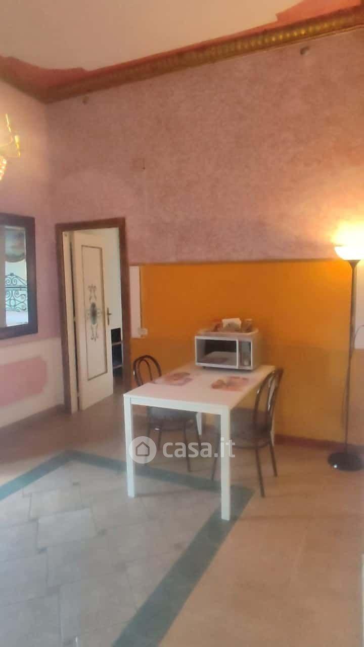Stanza in Corso Caulino 45 — foto 14 di 16