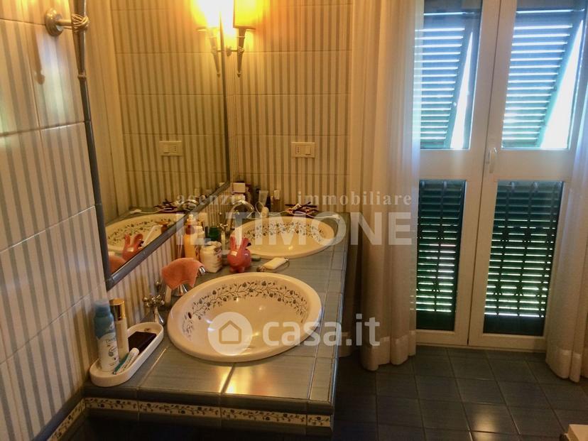 Trilocale in Via Cornice di Sant'Ambrogio — foto 24 di 31