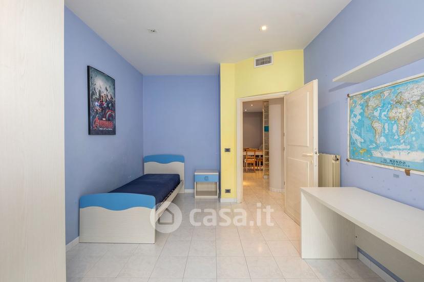 Trilocale in Via Carlo Pisacane 27 — foto 14 di 33