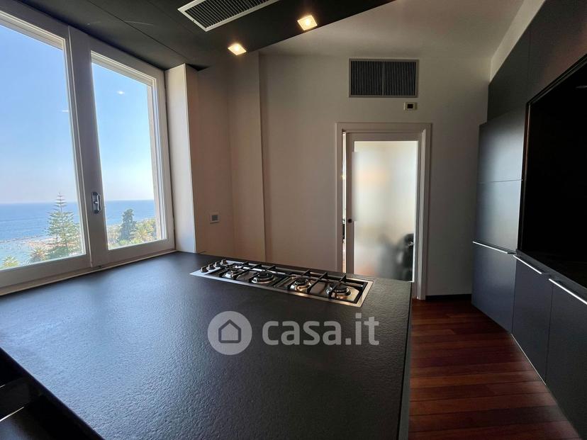 Appartamento in Via Roccasterone 8 — foto 31 di 36