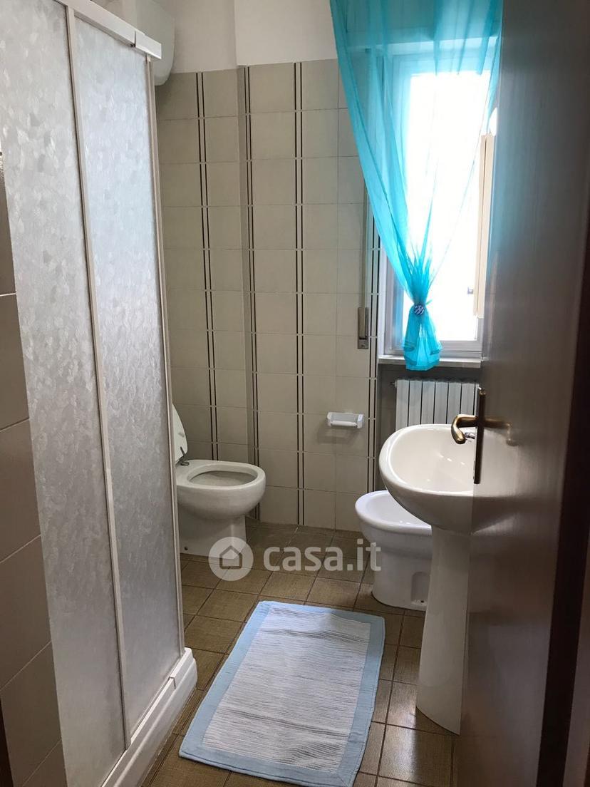 Trilocale in Via Campania 10 — foto 10 di 19