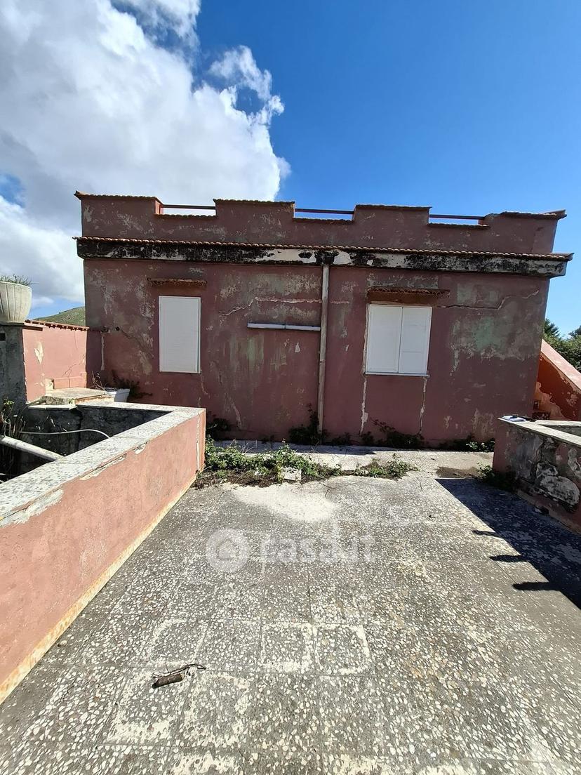 Villa in Via Esterna Renda 42 — foto 41 di 43