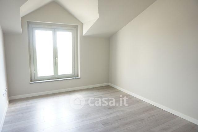 Trilocale in Via Gioacchino Rossini — foto 12 di 47