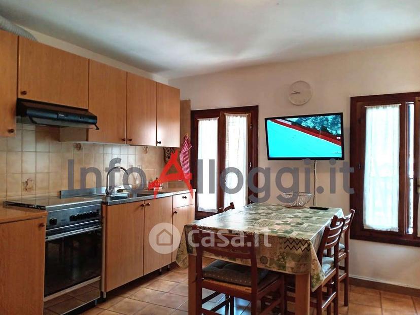 Trilocale in Via Orlandi — foto 15 di 16