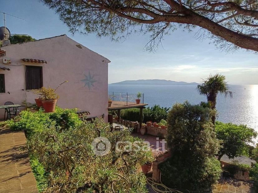 Villa in Via dei Pionieri — foto 15 di 33