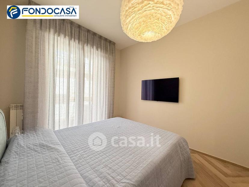 Quadrilocale in Via dei Conradi 6 — foto 10 di 30