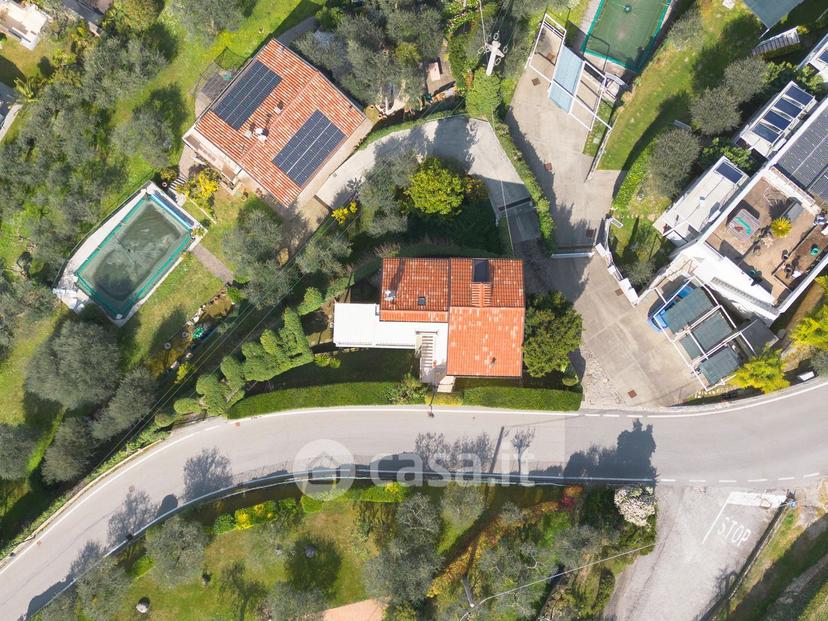 Villa in Via Alessandro Manzoni — foto 11 di 53