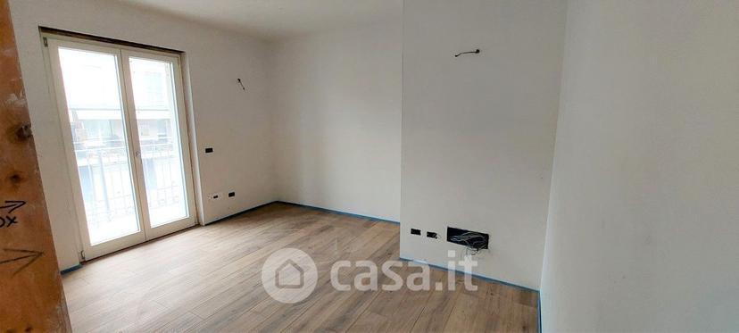 Trilocale in Corso Piave — foto 10 di 13