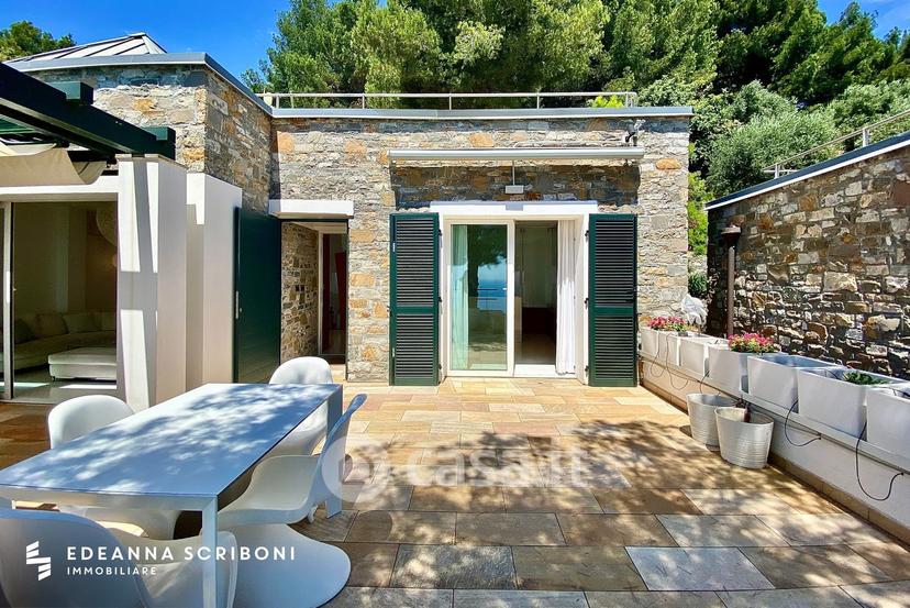 Villa in Via Aurora — foto 2 di 59