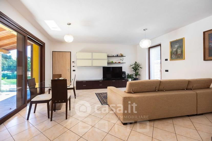 Villa in Via dei Boschi 12 — foto 31 di 37