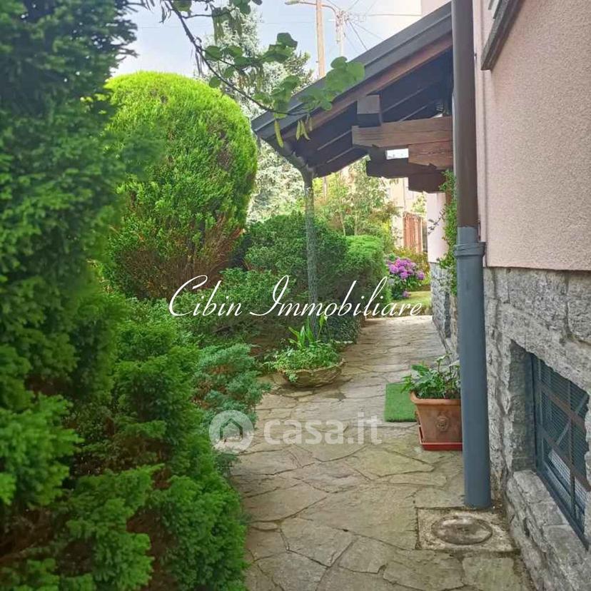 Stanza in Via G.marconi — foto 9 di 37