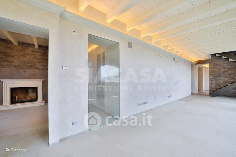 Villa in Via Belvedere 37 — foto 63 di 95