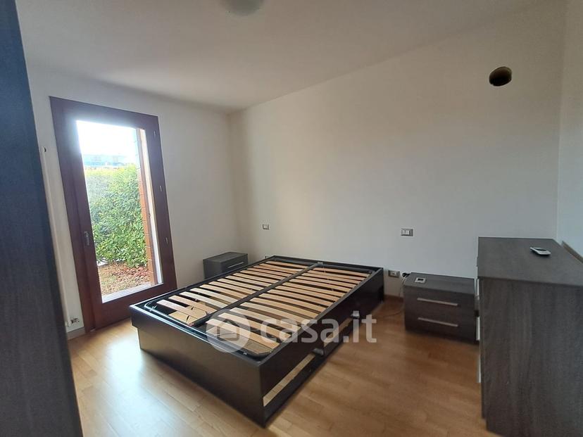 Trilocale in Via del Santo 18 — foto 4 di 15