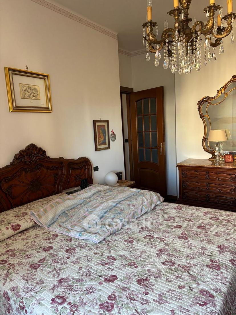 Trilocale in Largo San Francesco da Paola 3