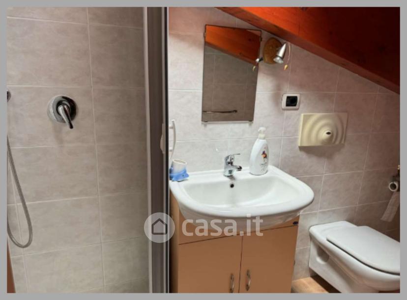 Appartamento in Via Basilicata — foto 16 di 33