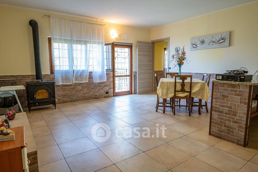 Villa in Strada Statale 1 69