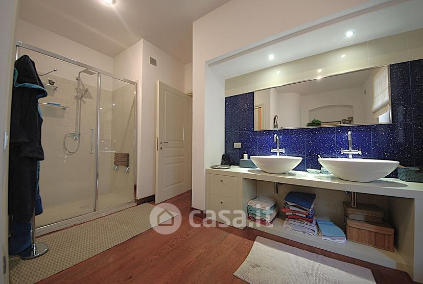 Villa in Viale dei Pini — foto 80 di 80