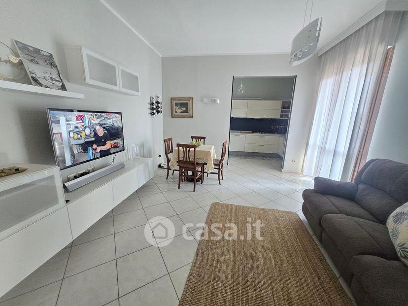 Quadrilocale in Via Amendola — foto 23 di 26