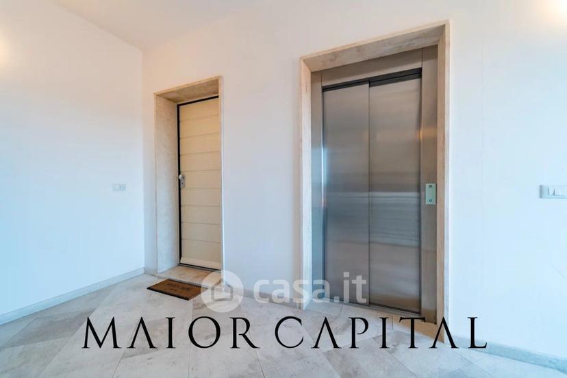 Appartamento in Via della Stampa — foto 9 di 42