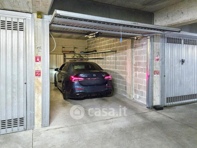 Bilocale in Via Antonio Stoppani 11 — foto 26 di 32