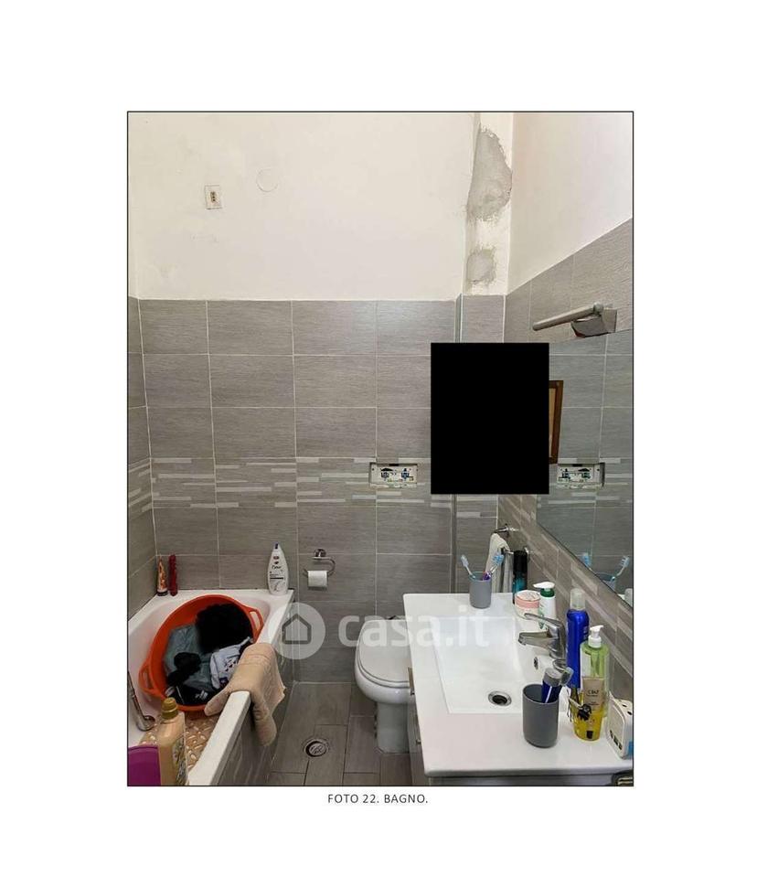 Quadrilocale in Via Benedetto Cairoli 60 — foto 11 di 18