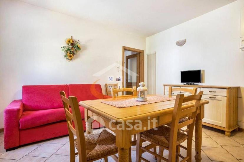 Appartamento in Via Dosso di Barco 5 — foto 4 di 27