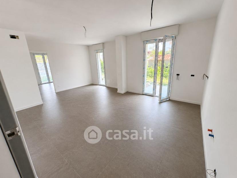 Trilocale in Via Petrarca — foto 16 di 18