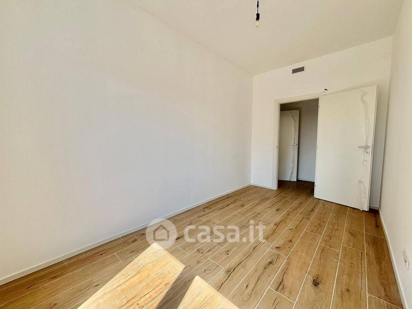 Trilocale in Via Don Orione 44 — foto 11 di 28