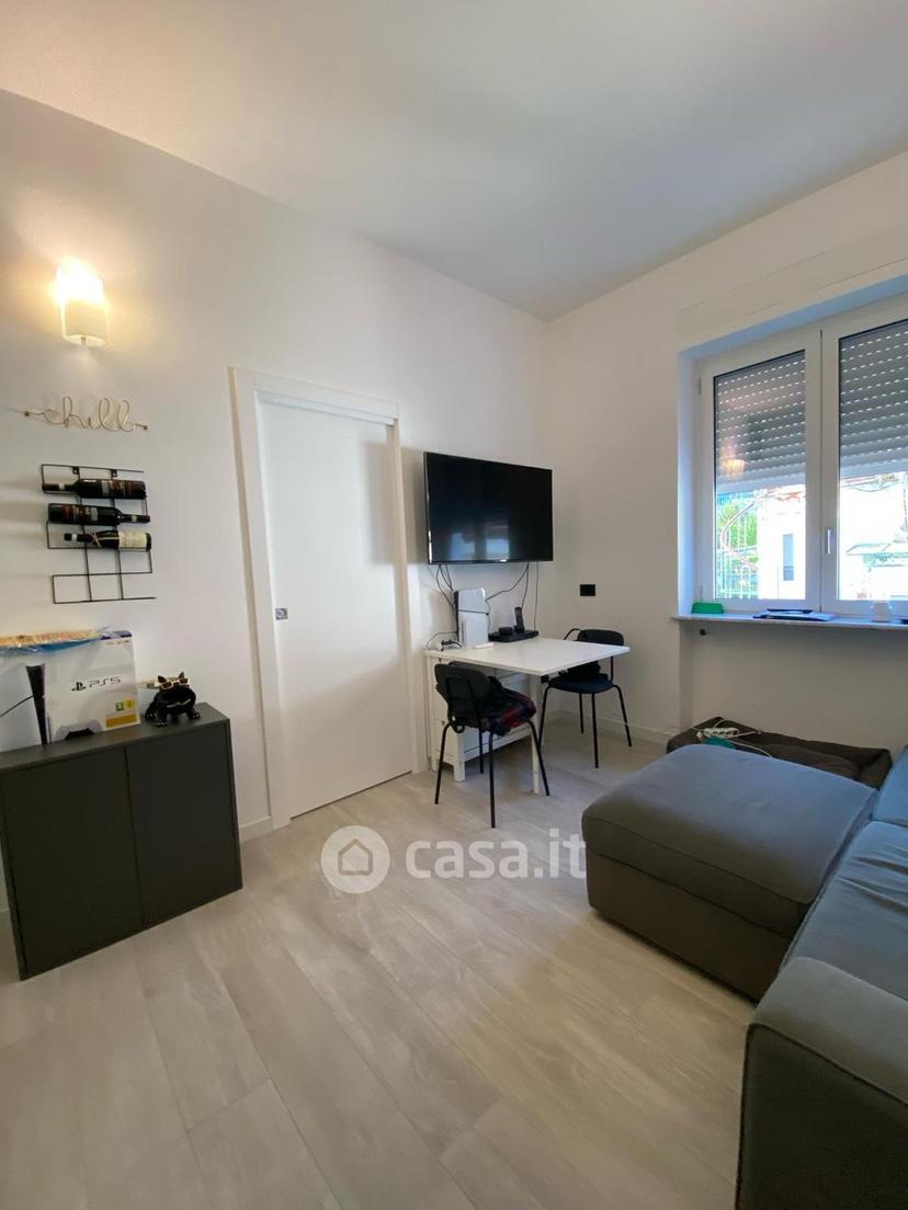 Bilocale in Via Orazio 132