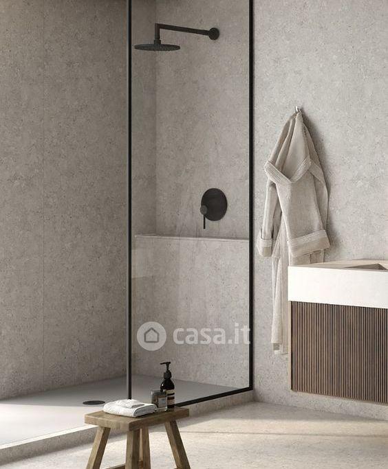 Trilocale in Via Luigi Carlo Farini