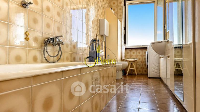 Trilocale in Via Aurelia Ponente