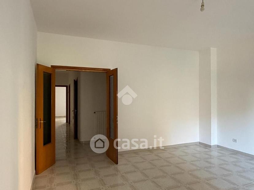 Quadrilocale in Via Quinto Ennio — foto 2 di 30