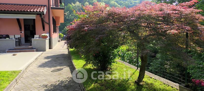 Trilocale in Via Chiassino 3 — foto 24 di 26
