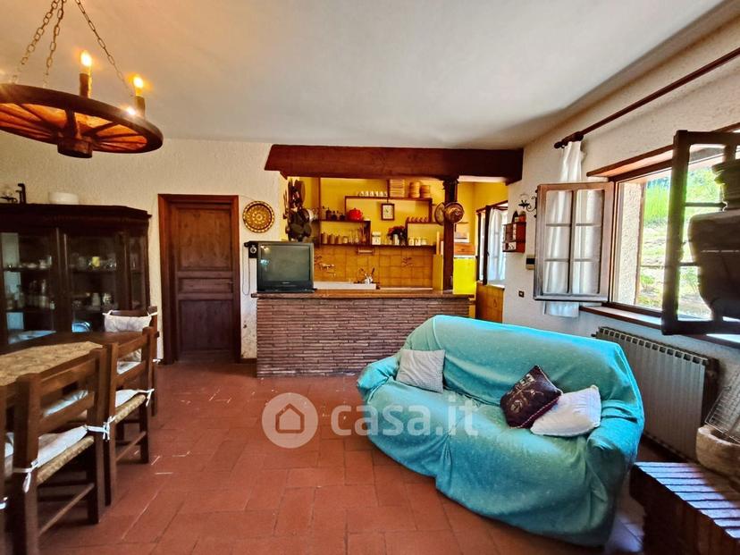 Villa in Strada Aquilano — foto 6 di 52