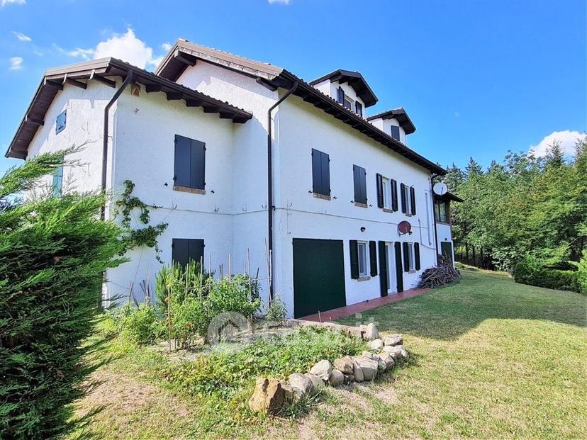 Villa in Frazione Zuccarello — foto 18 di 47