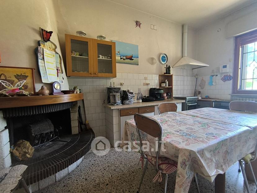 Villa in Località Colle — foto 86 di 111