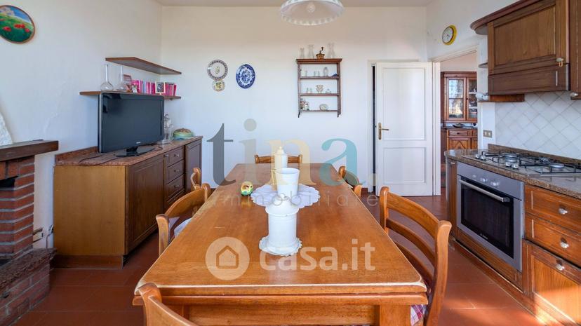 Villa in Via Cecinese — foto 43 di 56