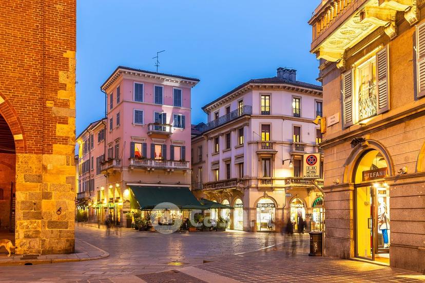 Trilocale in Via G. Cimabue 69 — foto 3 di 21