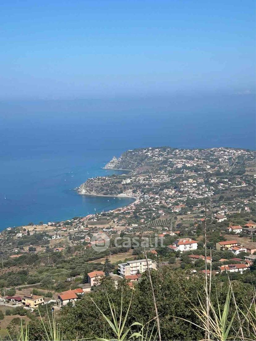 Villa in Via Provinciale — foto 7 di 25