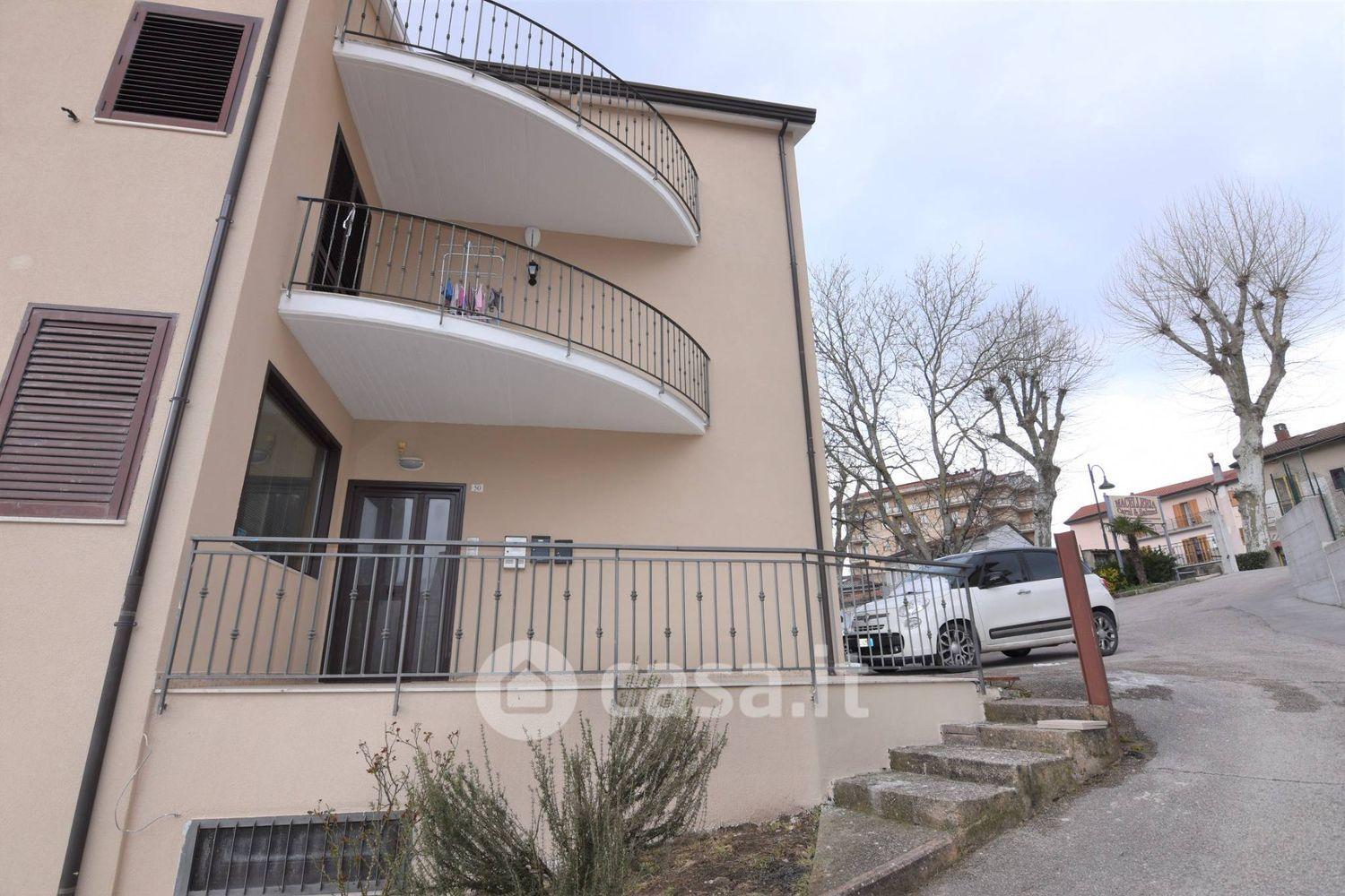 Trilocale in Viale Unità d'Italia