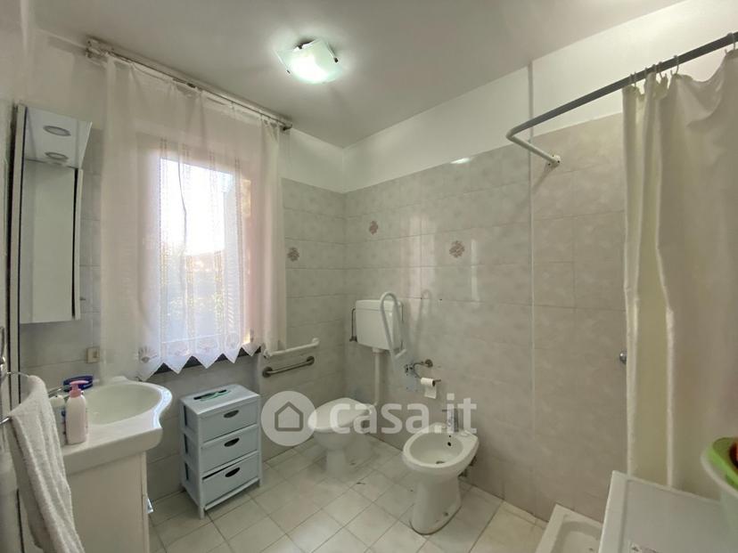 Villa in Via Sandro Pertini — foto 4 di 37